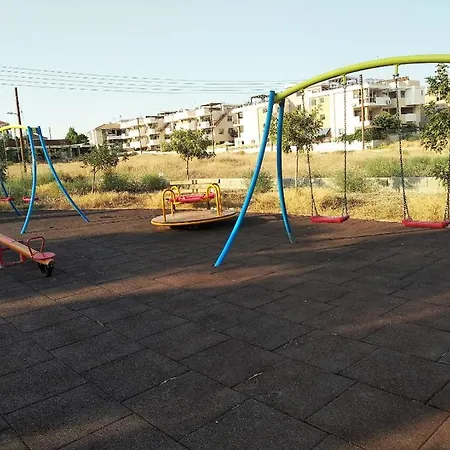 Apartment 2-bedroom With Swimming Pool In Larnaca