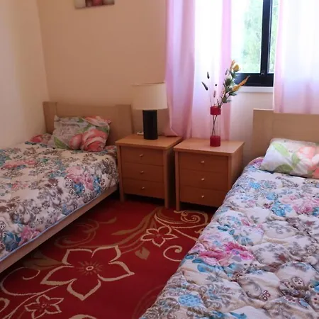 2-bedroom With Swimming Pool In Larnaca Apartamento